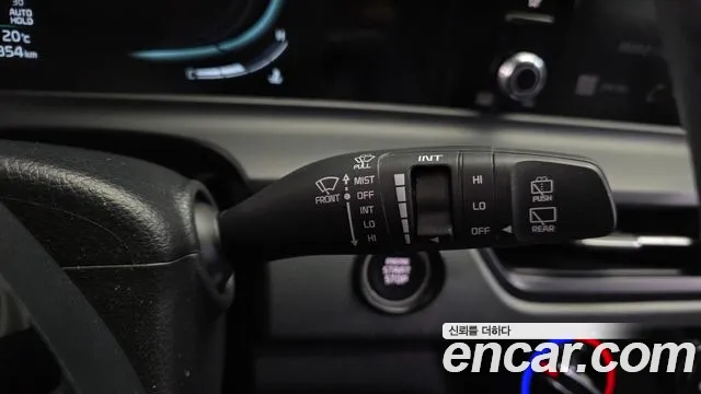 Kia Seltos New — Фото автомобиля 30