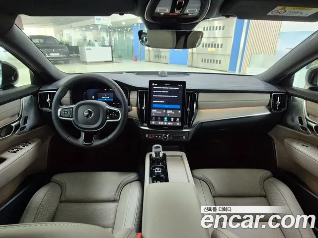 Volvo S90 — Фото автомобиля 7