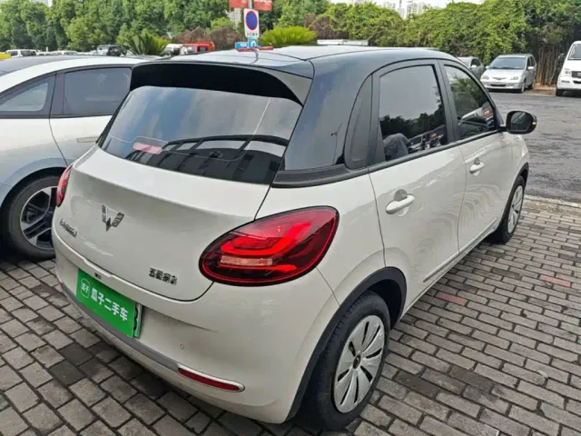 Wuling Bingo — Фото автомобиля 4