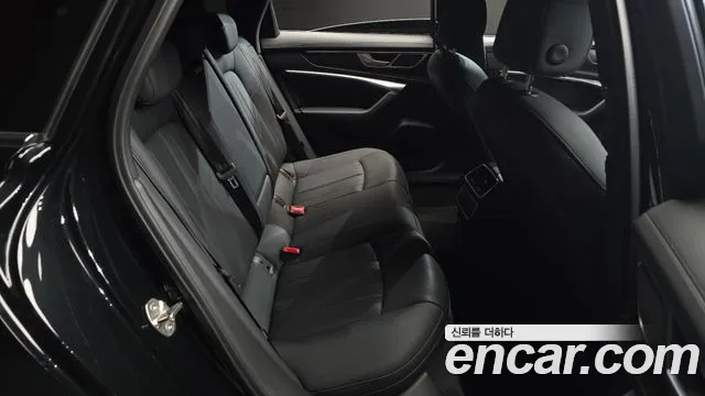 Audi A6 45 TFSI quattro Premium — Фото автомобиля 11