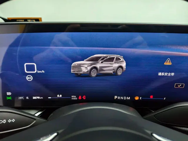 Buick Envision Plus — Фото автомобиля 15