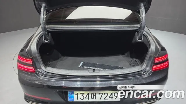 Genesis G80 RG3 — Фото автомобиля 20
