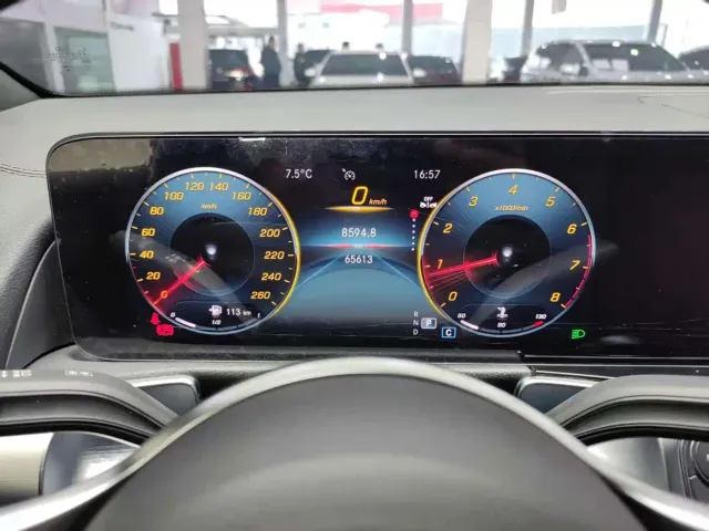 Mercedes-Benz GLB-Class — Фото автомобиля 22