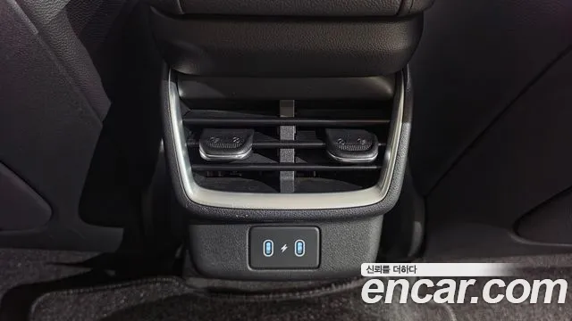 Hyundai Grandeur GN7 — Фото автомобиля 27