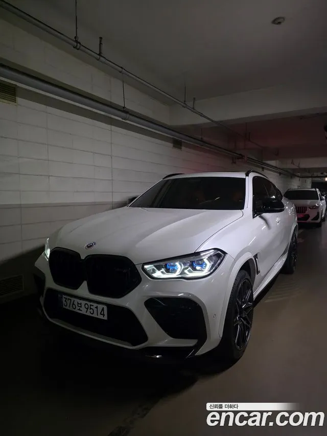 Фотография автомобиля — BMW X6 M G06
