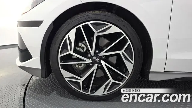 Hyundai Ioniq6 — Фото автомобиля 4