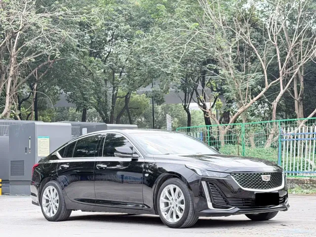 Cadillac CT5 — Фото автомобиля 3