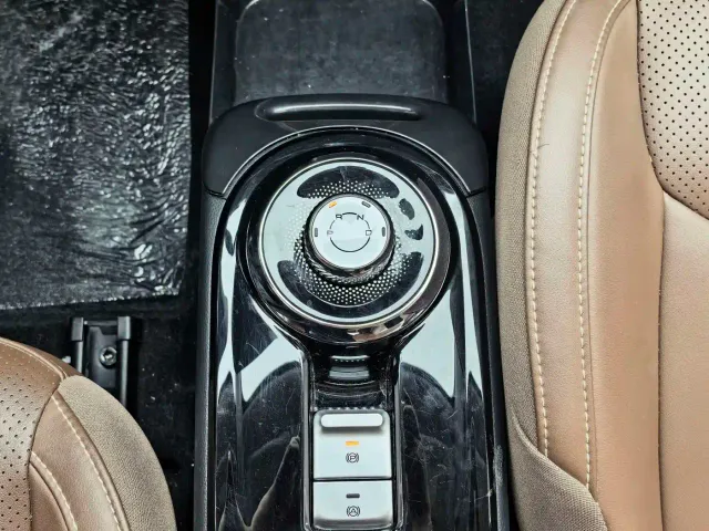 Wuling Bingo — Фото автомобиля 14