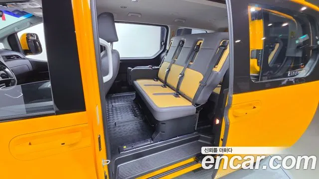 Hyundai Staria — Фото автомобиля 26