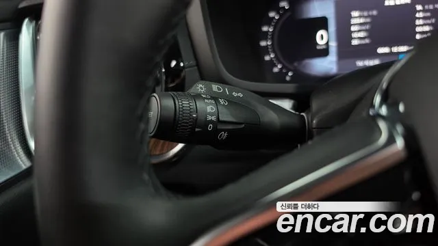 Вольво V60 V60 Cross Country 2 поколение B5 Ultimate AWD — Фото автомобиля 24
