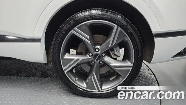 Genesis GV80 2.5T Бензин AWD — Фото автомобиля 21