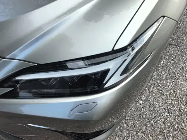 Lexus ES — Фото автомобиля 5