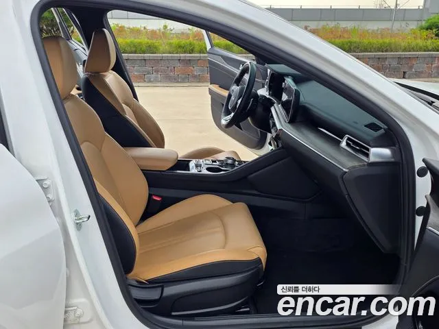 Kia K5 Generation 3 — Фото автомобиля 11