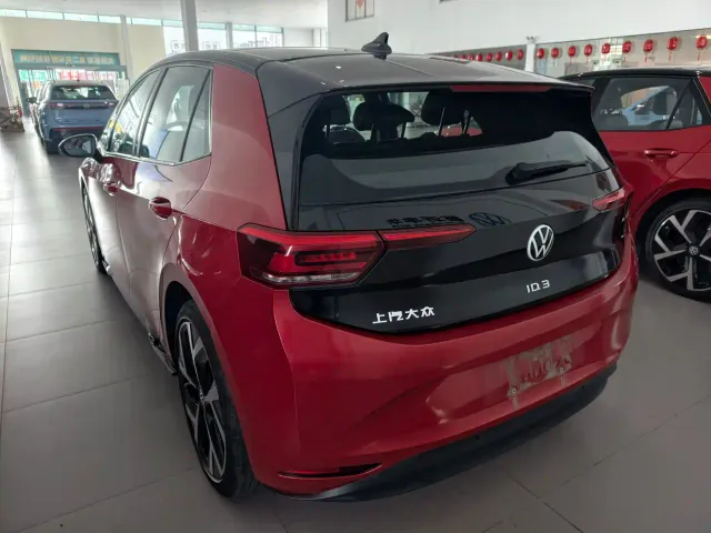 Volkswagen ID.3 — Фото автомобиля 6