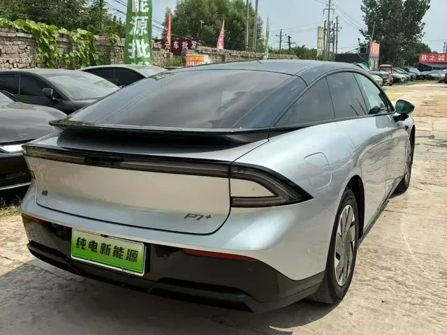 Xpeng P7+ — Фото автомобиля 9
