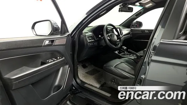 KG_Mobility_Ssangyong Rexton Новый Rexton Sport Дизель 2.2 4WD — Фото автомобиля 10