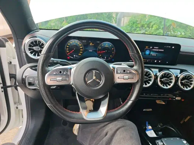 Mercedes-Benz CLA-Class — Фото автомобиля 10