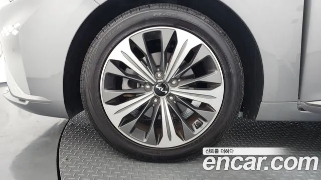 Kia K8 Noblesse — Фото автомобиля 5