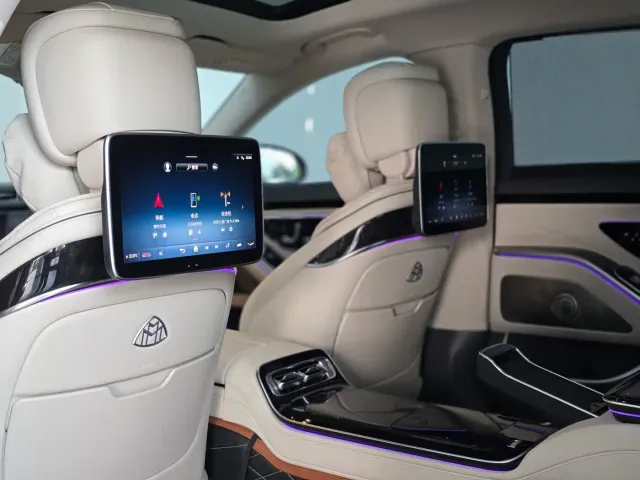 Mercedes-Benz Maybach S-Class — Фото автомобиля 17