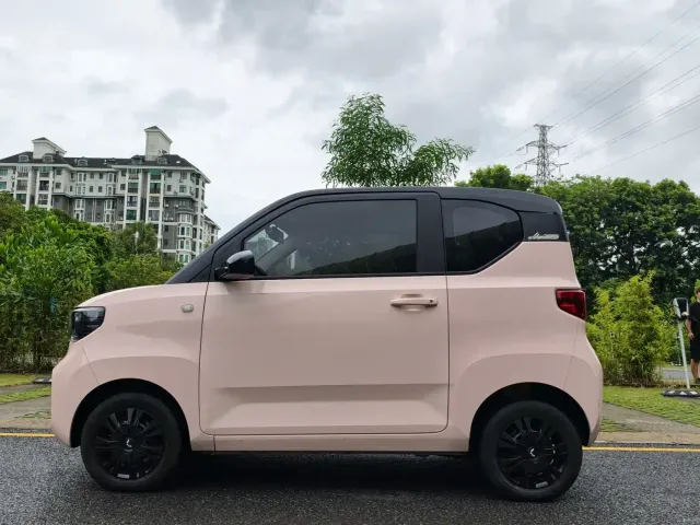 Wuling Hongguang Mini EV — Фото автомобиля 4