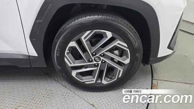 Hyundai Tucson NX4 — Фото автомобиля 6