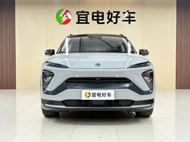 Nio ES6 — Фото автомобиля 2