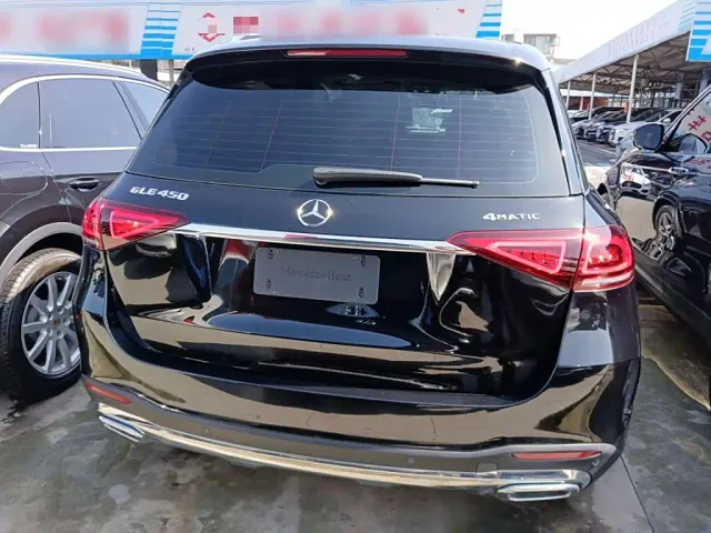 Mercedes-Benz GLE-Class — Фото автомобиля 5