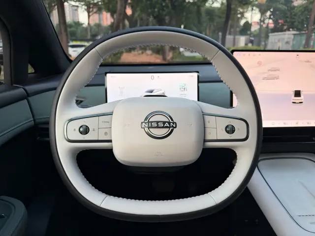 Nissan N7 — Фото автомобиля 13