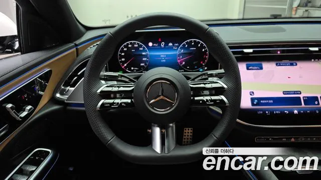 Mercedes-Benz E-Class W214 — Фото автомобиля 20