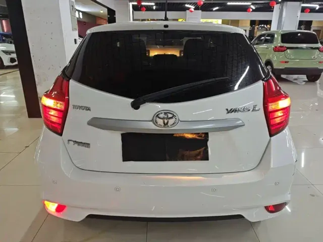 Toyota YARiS L Zhi Xuan 2022 1.5L CVT Leading PLUS Edition — Фото автомобиля 5