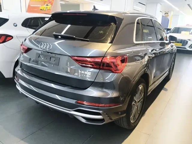 Audi Q3 — Фото автомобиля 6