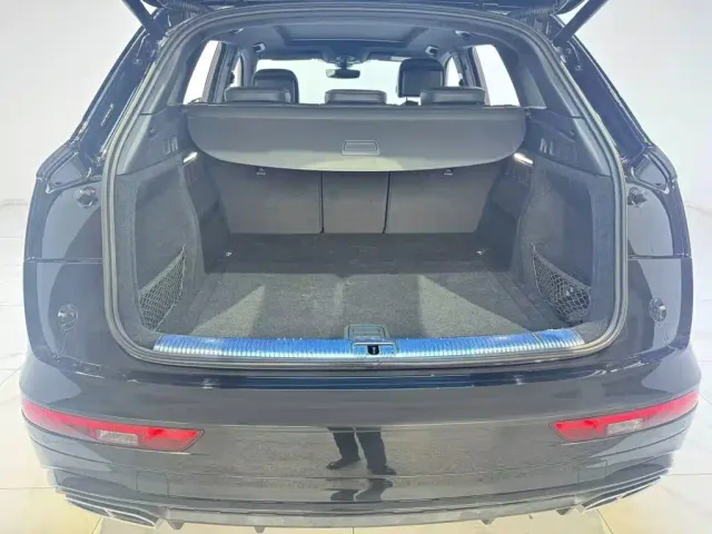 Audi Q5L — Фото автомобиля 6