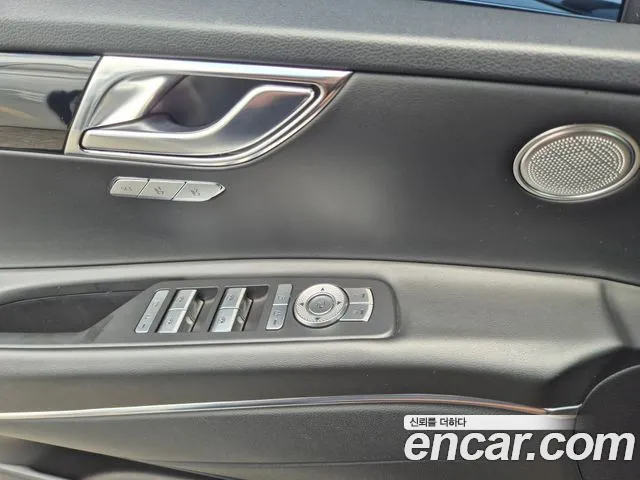 Genesis GV80 2.5T Бензин AWD — Фото автомобиля 17