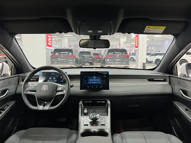 BYD Qin PLUS — Фото автомобиля 8