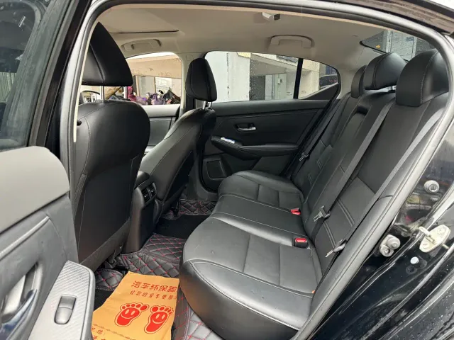 Nissan Sylphy — Фото автомобиля 8