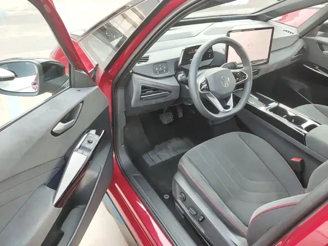 Volkswagen ID.3 — Фото автомобиля 15