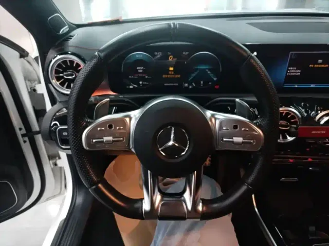 Mercedes-Benz A-Class AMG — Фото автомобиля 10