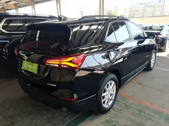 Chevrolet Equinox — Фото автомобиля 6