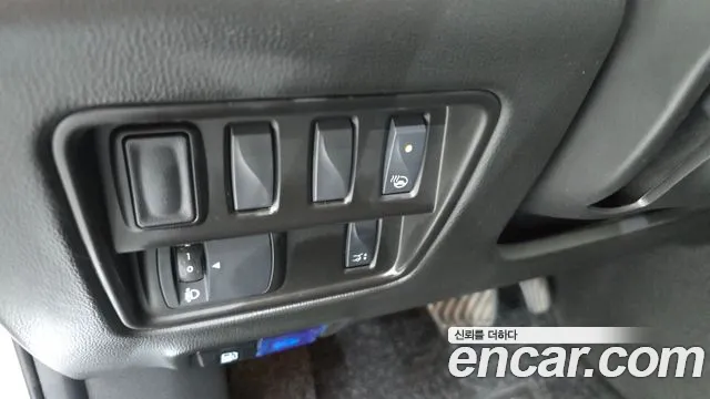 Renault Korea QM6 QM6 (New) — Фото автомобиля 27