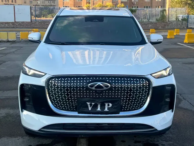 Chery Tiggo 8 PLUS — Фото автомобиля 2
