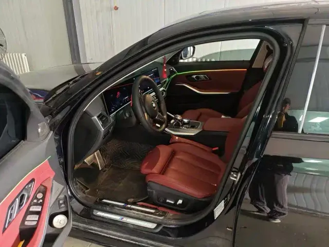 BMW 3 Series — Фото автомобиля 4