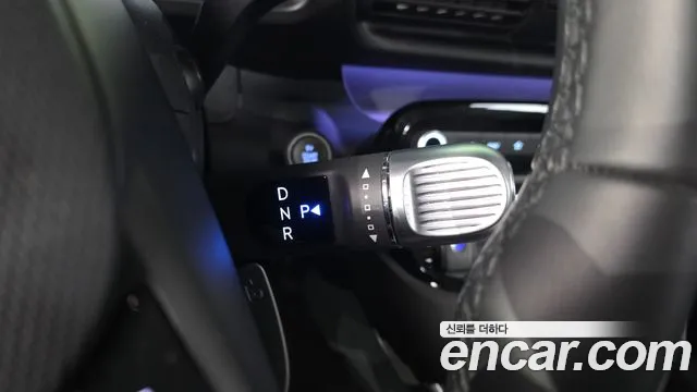 Hyundai Casper Electric — Фото автомобиля 12