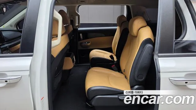 Kia Carnival 4th Gen — Фото автомобиля 18