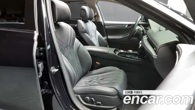 Genesis G80 Бензин 2.5 турбо AWD — Фото автомобиля 10