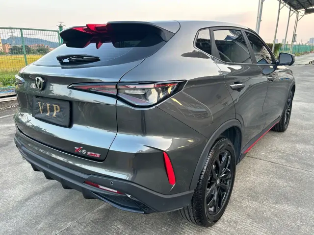 Changan X5 Plus — Фото автомобиля 8
