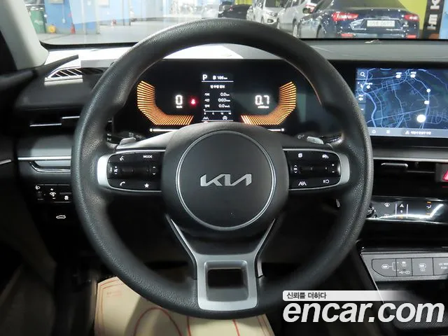 Kia K5 Generation 3 — Фото автомобиля 9