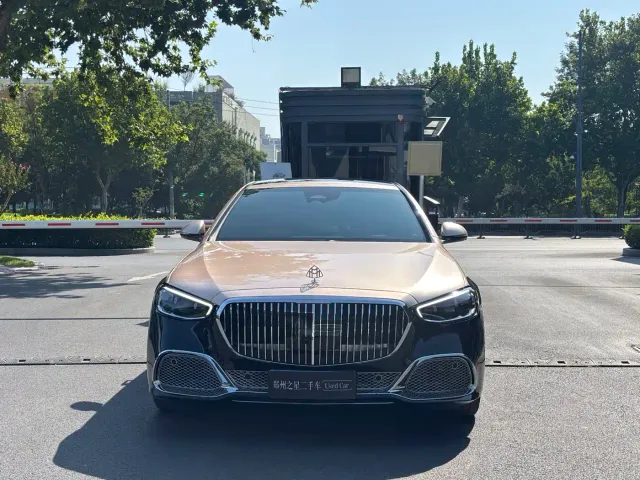 Mercedes-Benz S-Class — Фото автомобиля 2