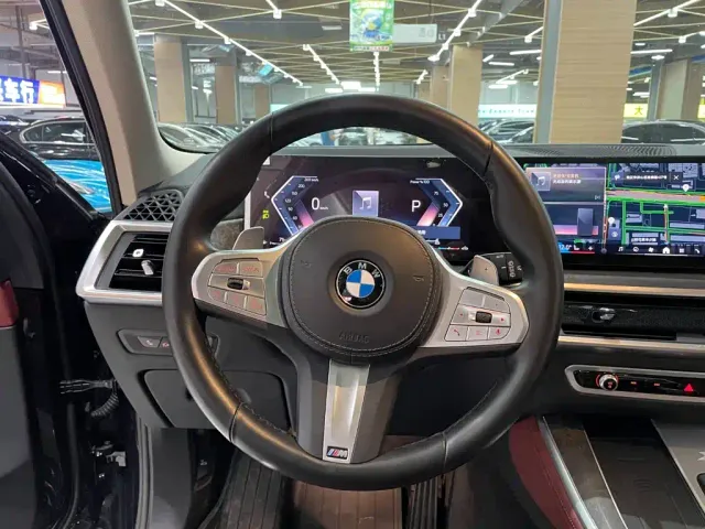 BMW X5 — Фото автомобиля 3