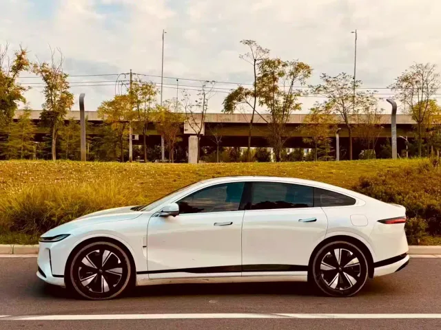 Changan Qiyuan A07 — Фото автомобиля 3
