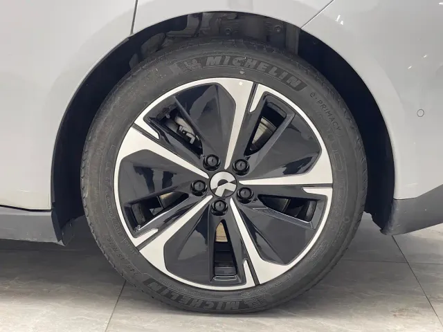 Nio ET5 Touring — Фото автомобиля 19